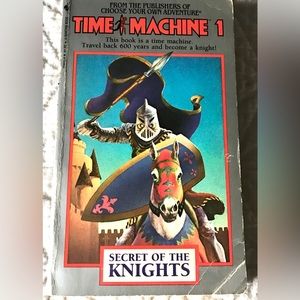 Time Machine 1: Secret of the Knights
Book paperback good condition